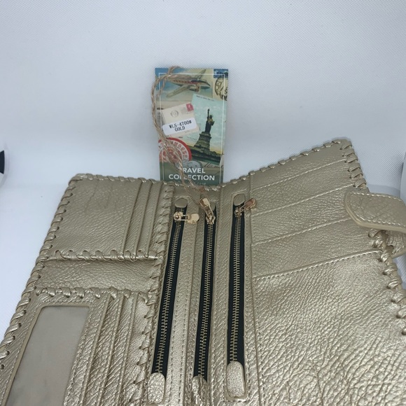 Rose Gold or Metallic Gold wallet organizer/clutch - Picture 2 of 6